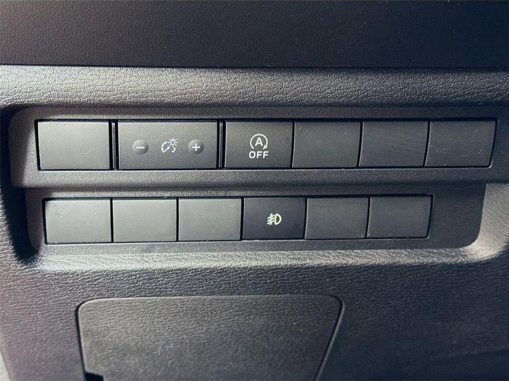 new 2026 Mitsubishi Outlander car, priced at $33,225