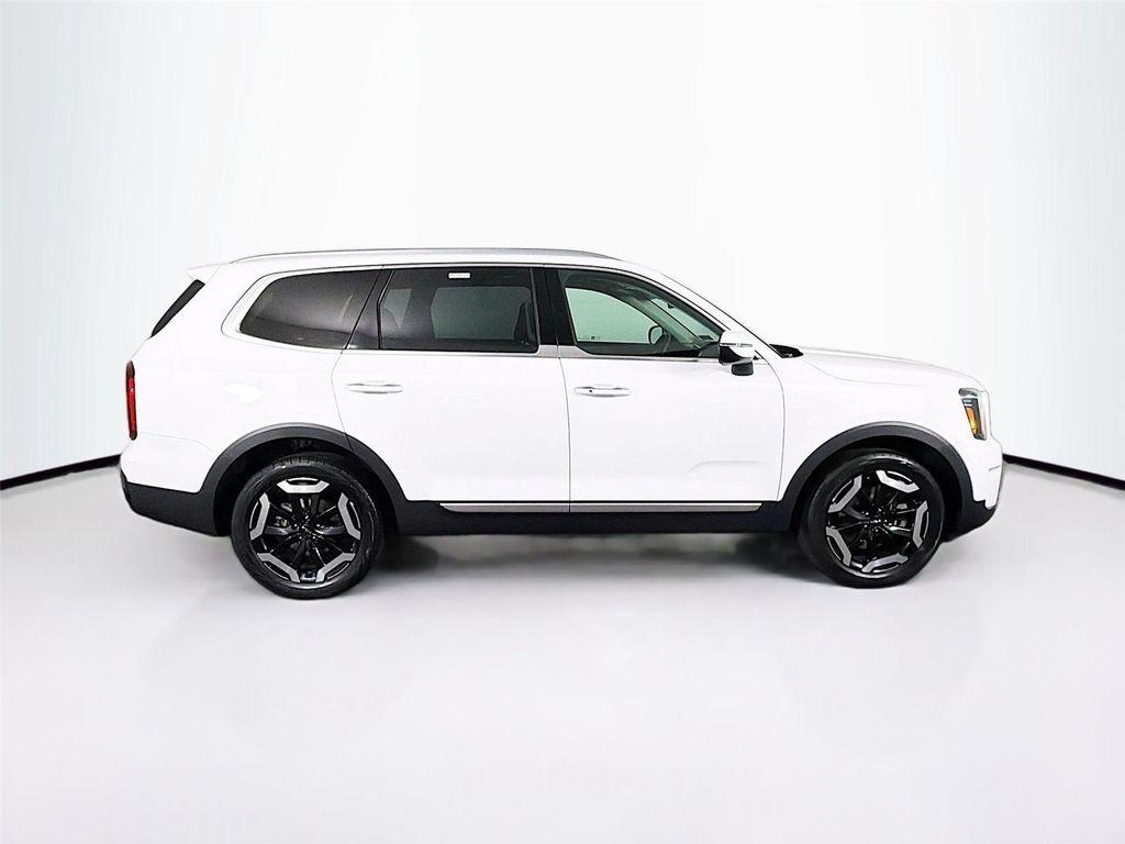 used 2025 Kia Telluride car, priced at $36,497