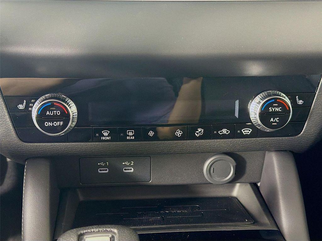 new 2026 Mitsubishi Outlander car, priced at $32,755