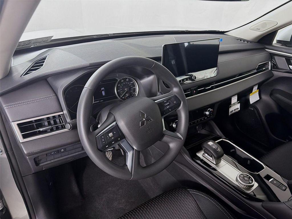 new 2026 Mitsubishi Outlander car, priced at $32,755
