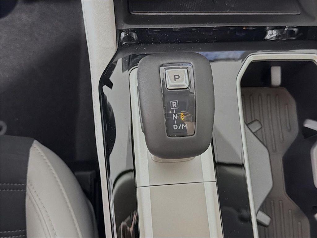 new 2026 Mitsubishi Outlander car, priced at $31,700