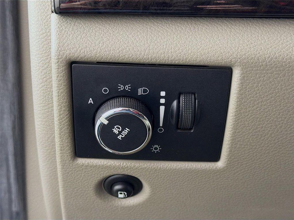 used 2012 Jeep Grand Cherokee car, priced at $10,497