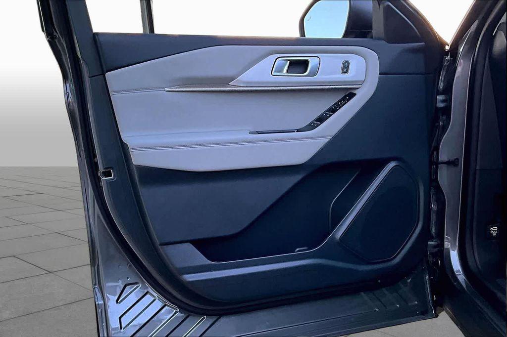 new 2026 Ford Explorer car, priced at $40,610