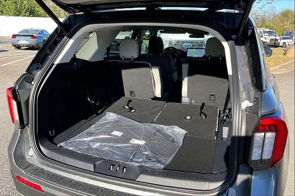 new 2026 Ford Explorer car, priced at $40,610