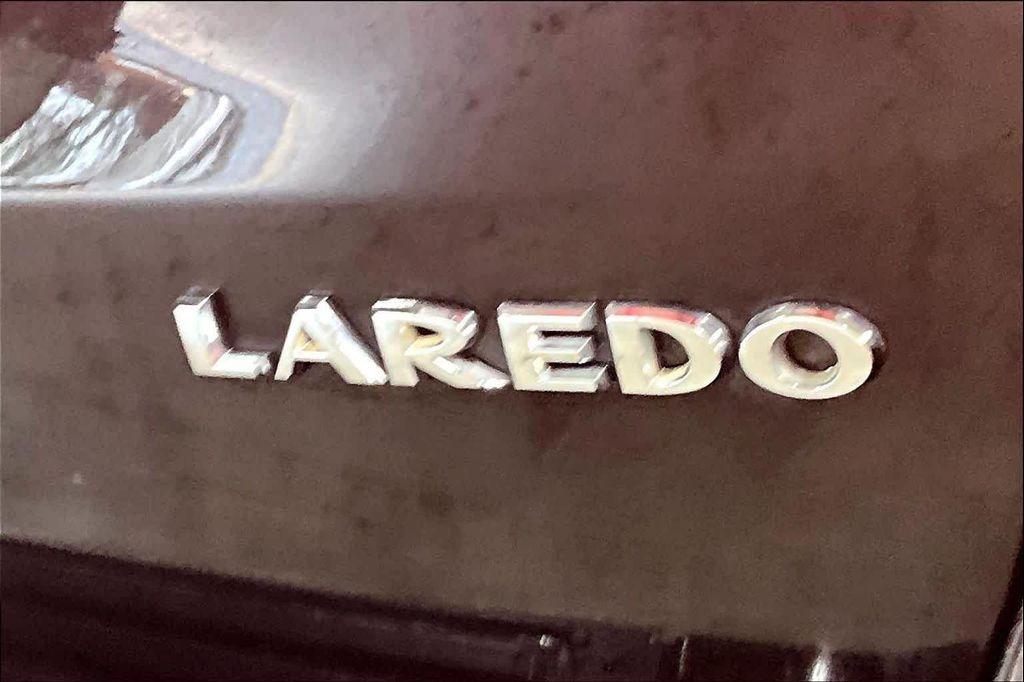 used 2018 Jeep Grand Cherokee car, priced at $11,999