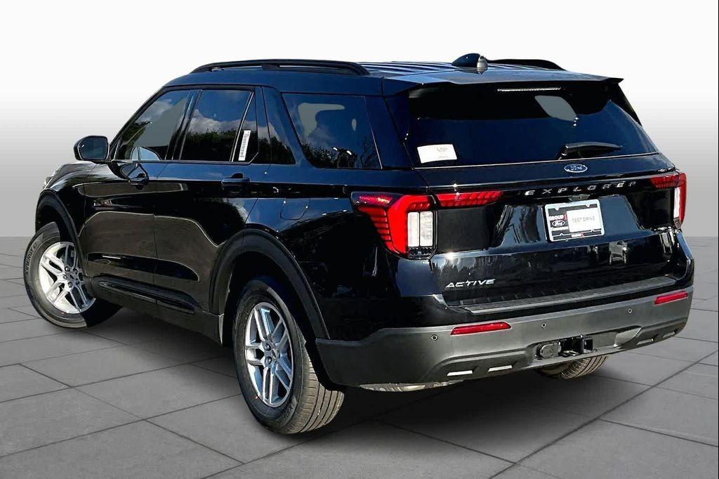 new 2026 Ford Explorer car, priced at $39,325