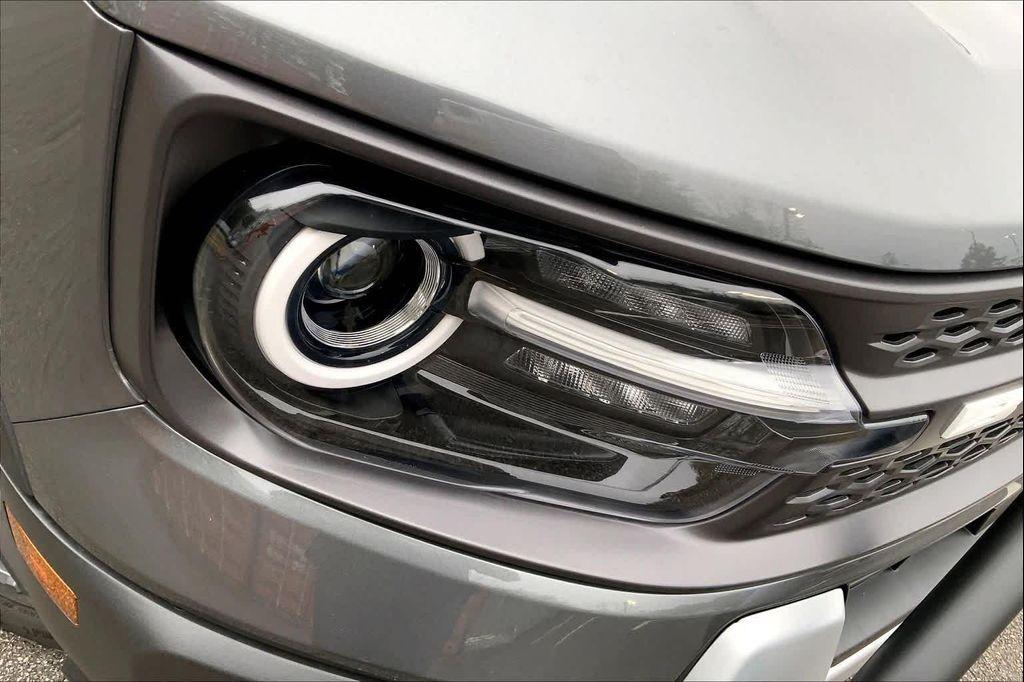 new 2025 Ford Bronco Sport car, priced at $33,752