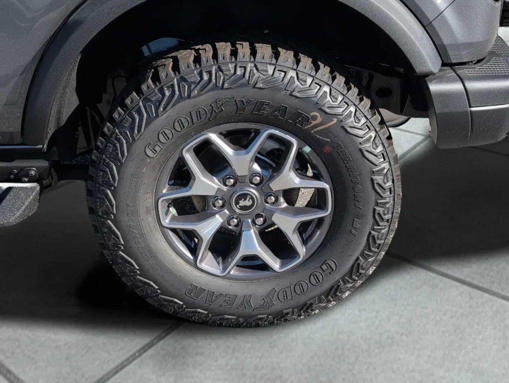 new 2025 Ford Bronco car, priced at $61,698