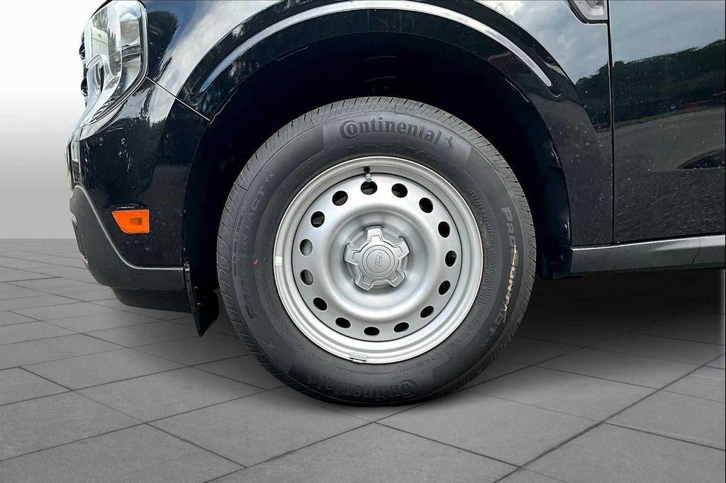 new 2025 Ford Maverick car, priced at $27,840