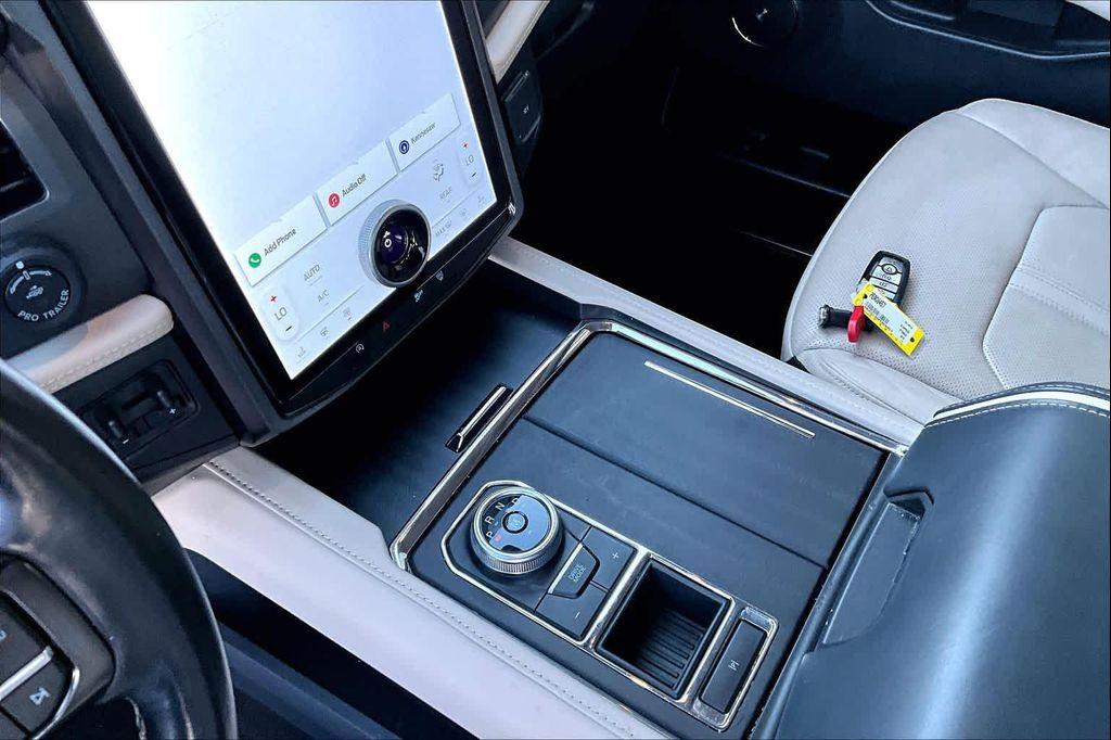 used 2023 Ford Expedition car, priced at $53,150