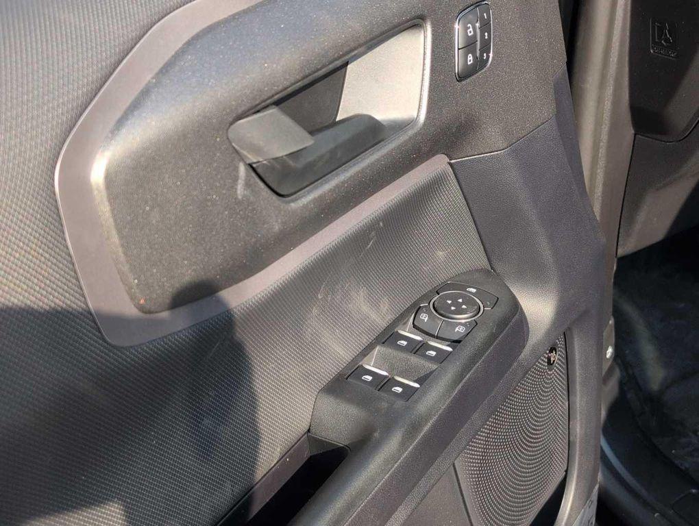 new 2025 Ford Bronco Sport car, priced at $41,177