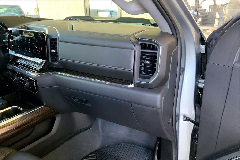 used 2024 Chevrolet Silverado 1500 car, priced at $48,200