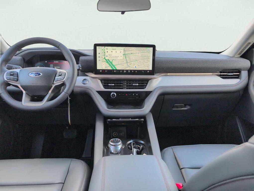 new 2025 Ford Explorer car, priced at $45,613