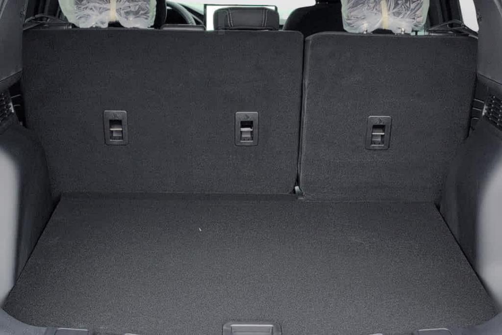 new 2026 Ford Escape car, priced at $33,072