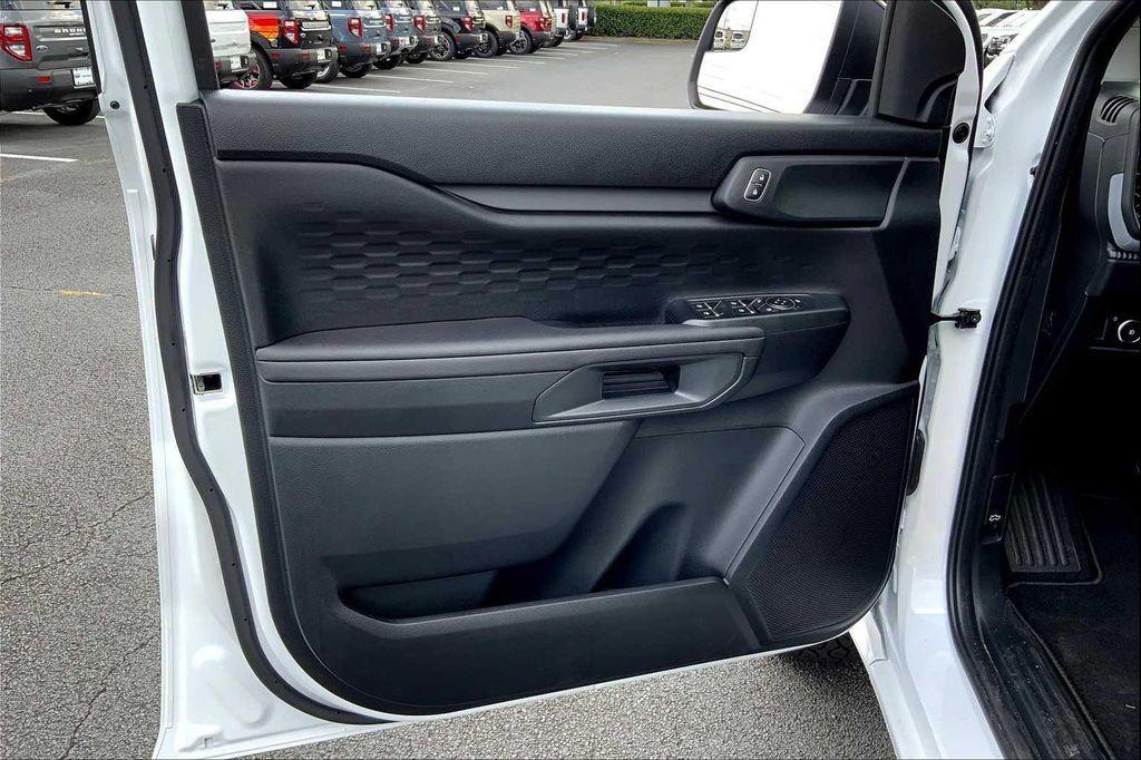 new 2025 Ford Ranger car, priced at $32,581