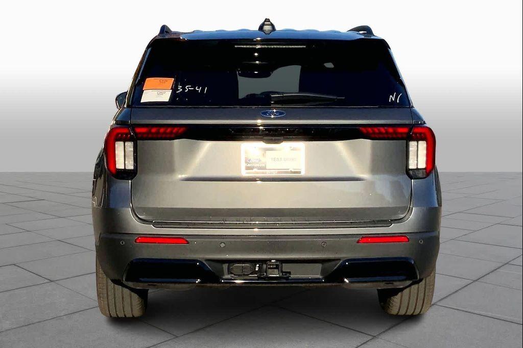 new 2025 Ford Explorer car, priced at $49,930