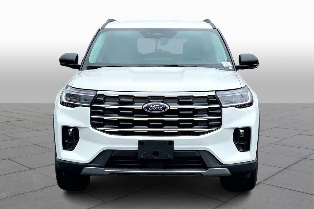 new 2025 Ford Explorer car, priced at $41,460