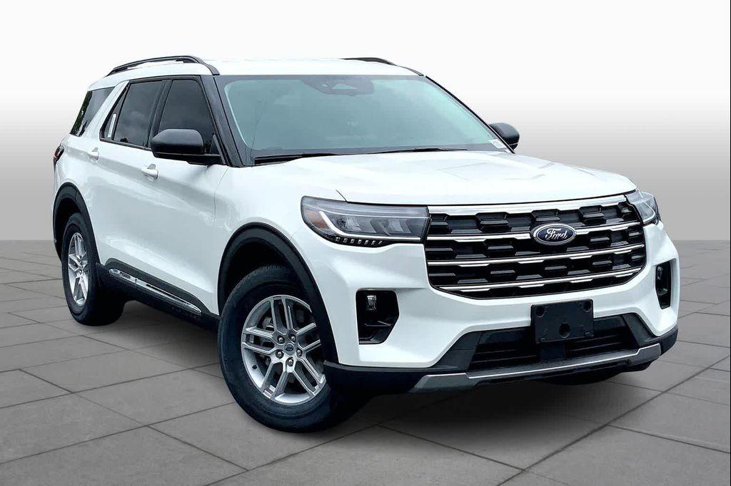 new 2025 Ford Explorer car, priced at $41,460