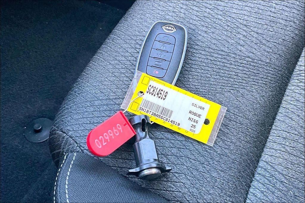 used 2025 Nissan Rogue car, priced at $24,699