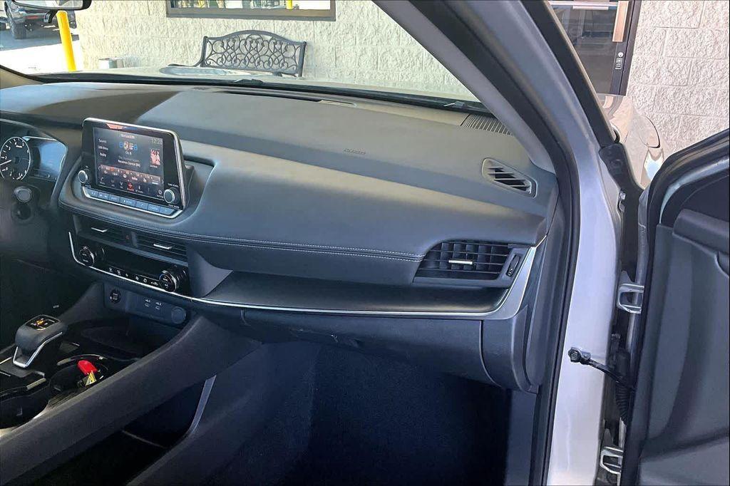 used 2025 Nissan Rogue car, priced at $24,699