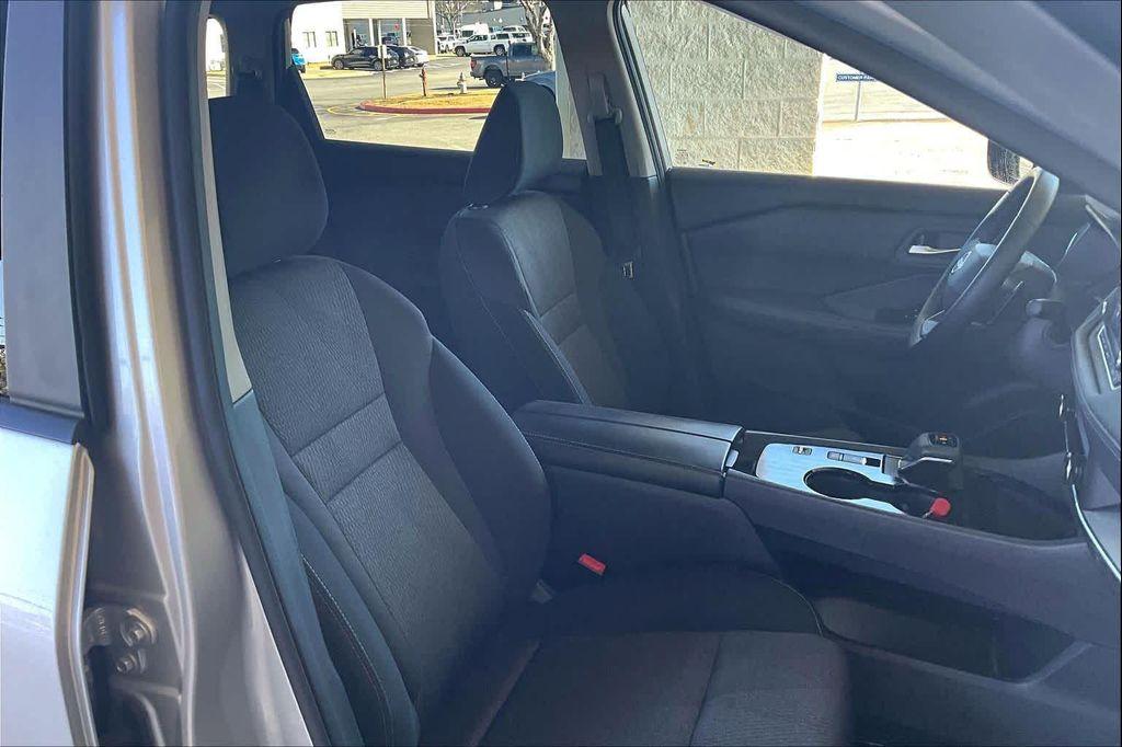 used 2025 Nissan Rogue car, priced at $24,699