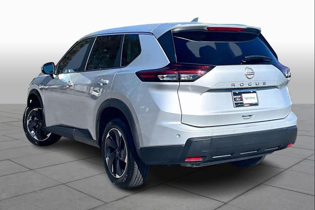 used 2025 Nissan Rogue car, priced at $24,699