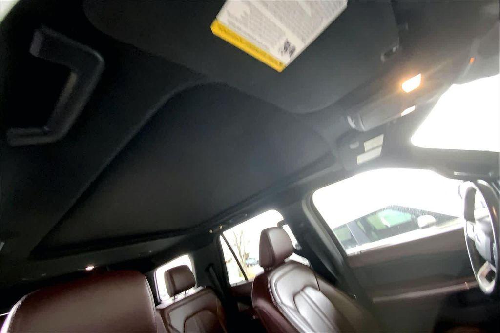 used 2023 Ford Expedition car, priced at $43,300