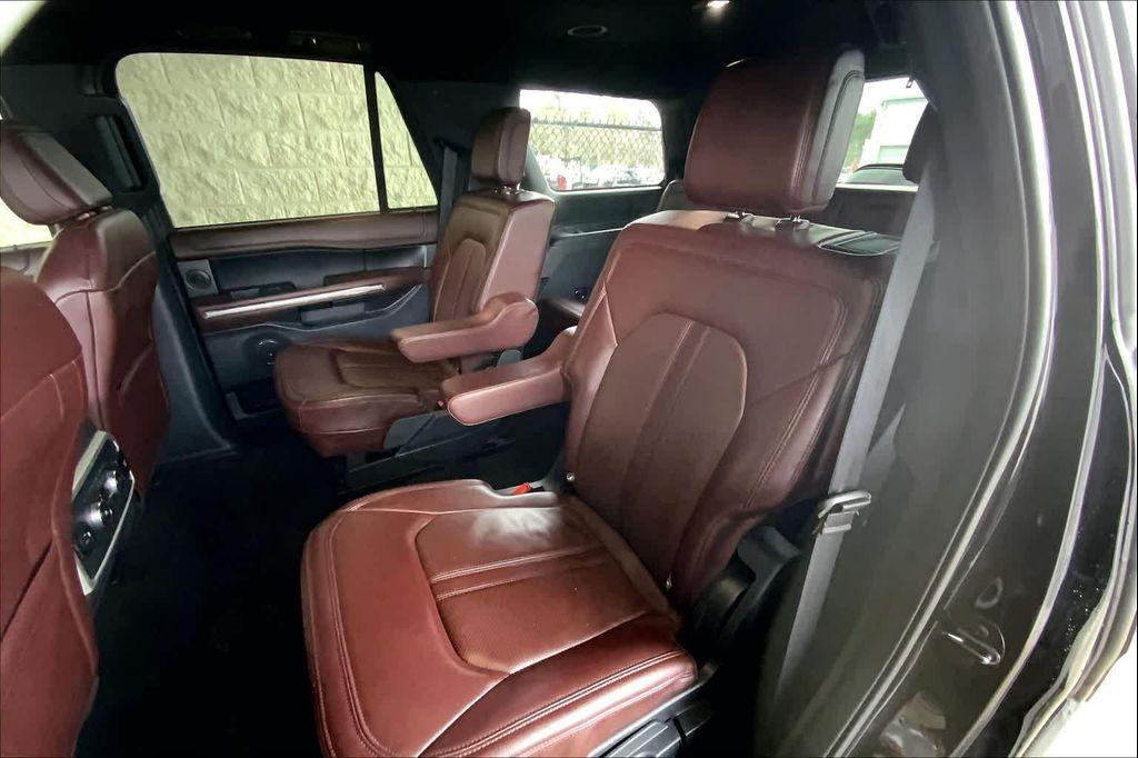 used 2023 Ford Expedition car, priced at $43,300