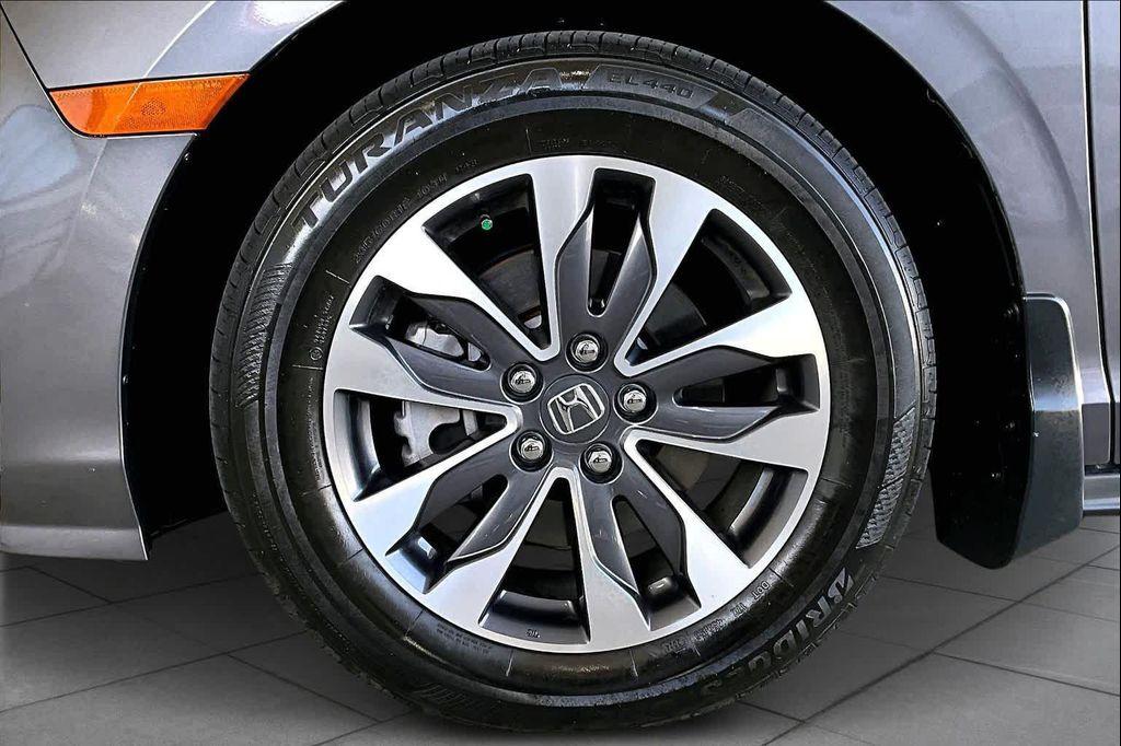used 2024 Honda Odyssey car, priced at $37,361