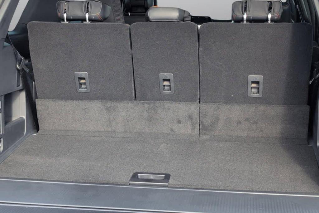 new 2026 Ford Expedition car, priced at $85,730