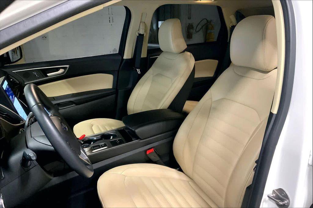 used 2024 Ford Edge car, priced at $29,250