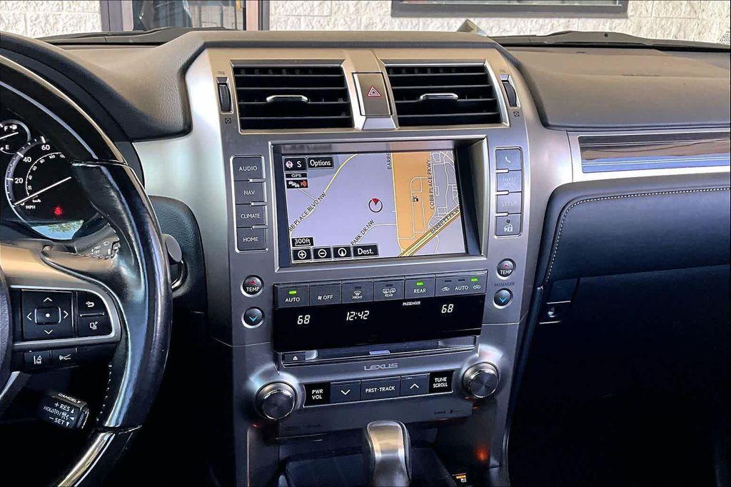 used 2020 Lexus GX 460 car, priced at $39,092