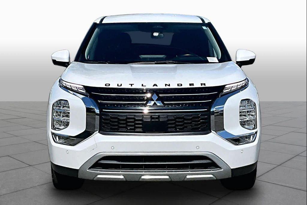 used 2022 Mitsubishi Outlander car, priced at $21,747