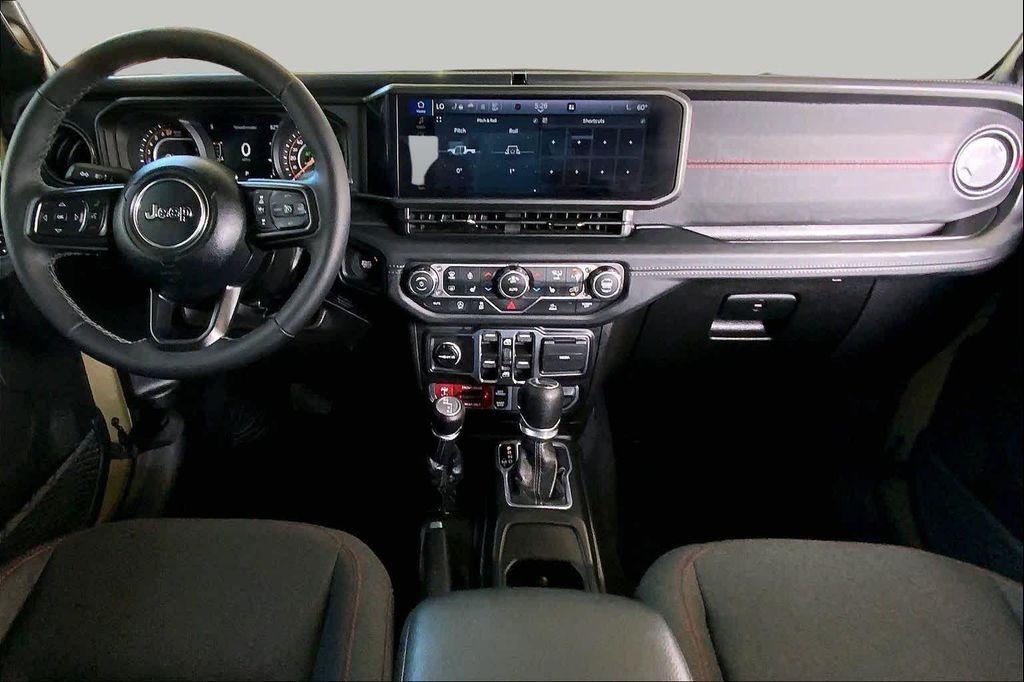 used 2025 Jeep Gladiator car, priced at $44,197