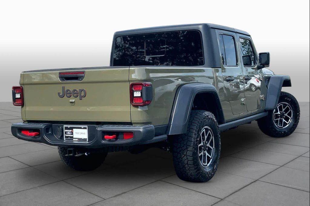 used 2025 Jeep Gladiator car, priced at $44,197