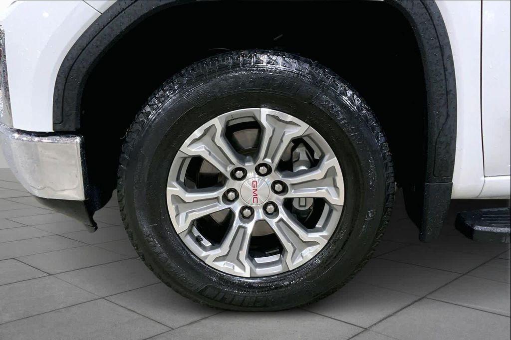 used 2021 GMC Sierra 1500 car, priced at $36,139