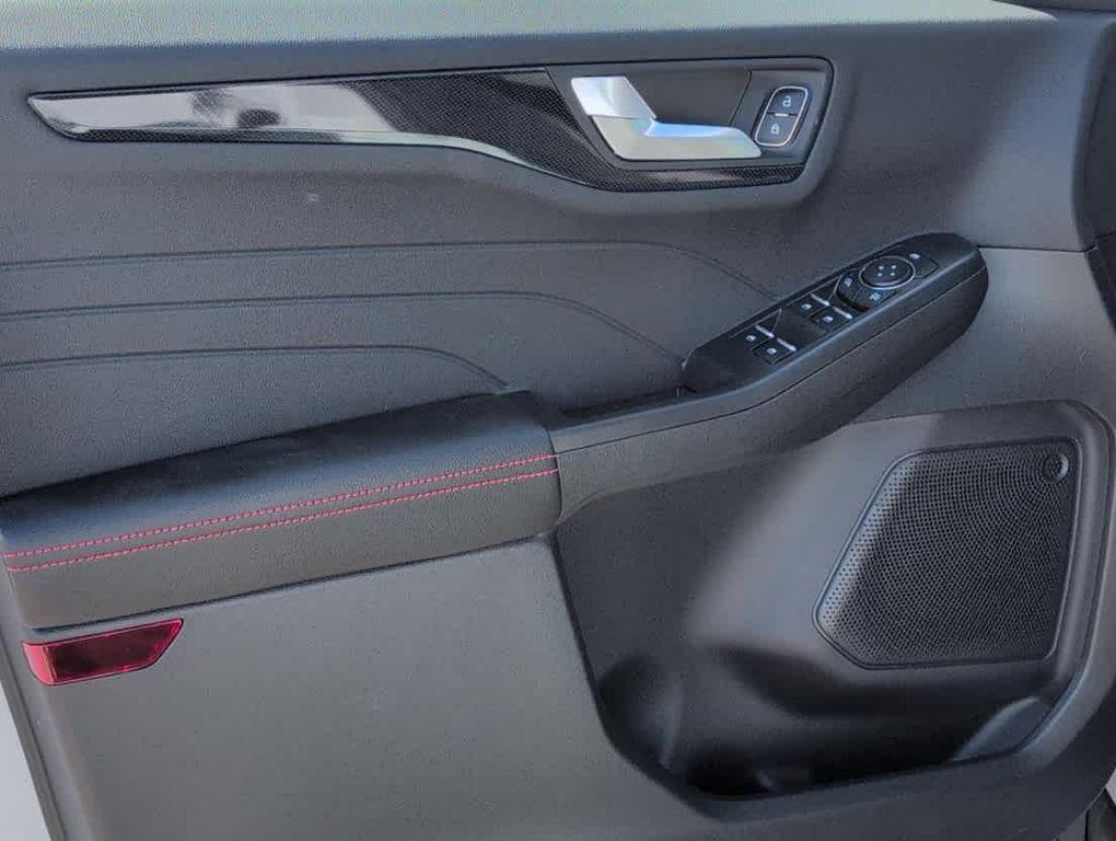 new 2026 Ford Escape car, priced at $33,696