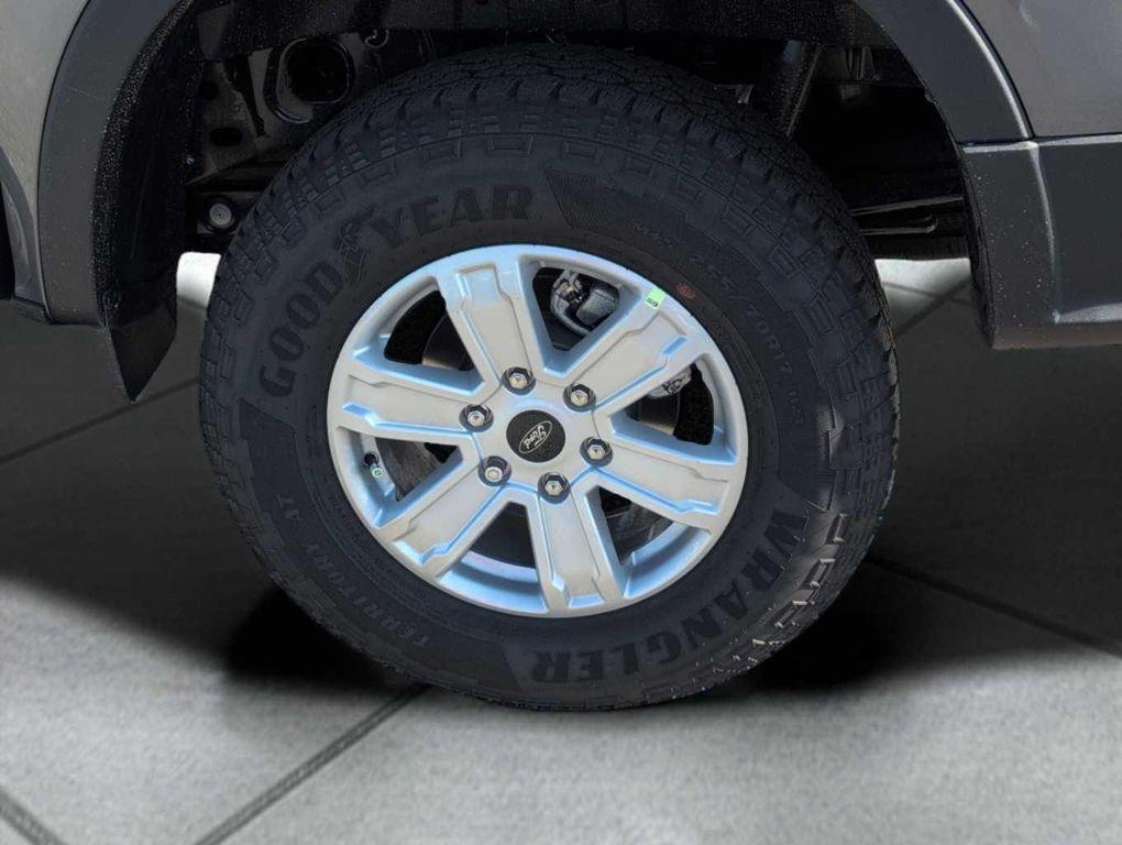 new 2025 Ford Ranger car, priced at $36,950