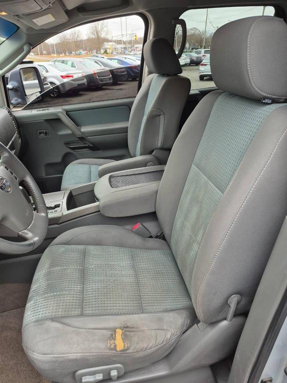 used 2005 Nissan Titan car, priced at $3,975