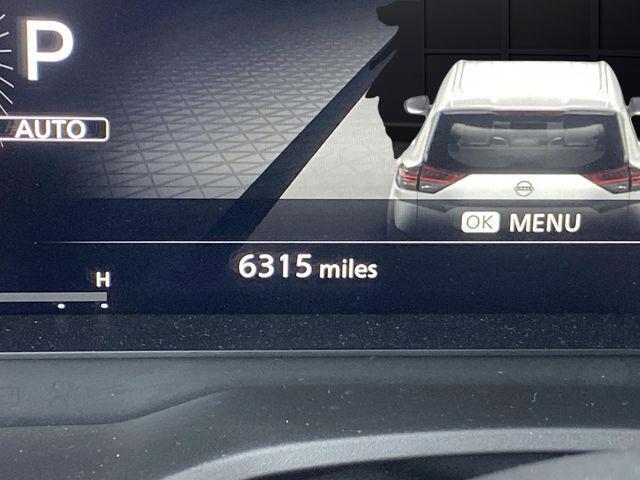 used 2024 Nissan Rogue car, priced at $29,332