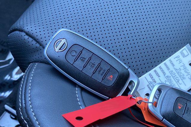 used 2024 Nissan Rogue car, priced at $28,908