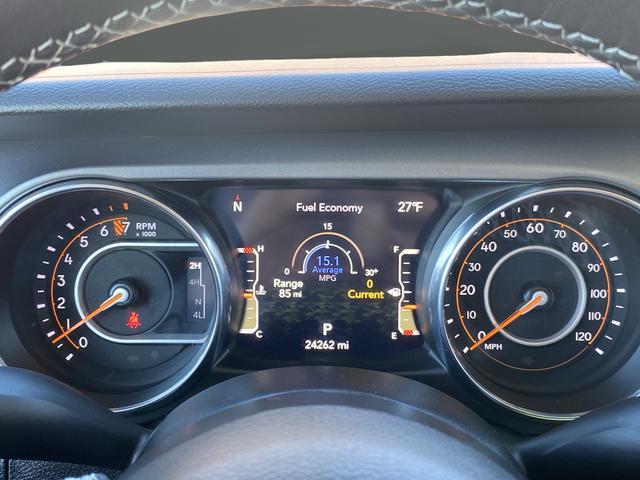 used 2023 Jeep Gladiator car, priced at $30,619