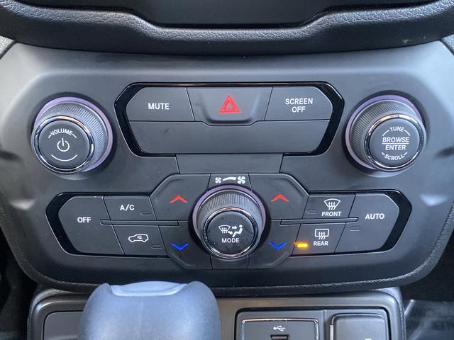 used 2020 Jeep Renegade car, priced at $14,612