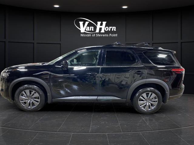 new 2026 Nissan Pathfinder car, priced at $40,355