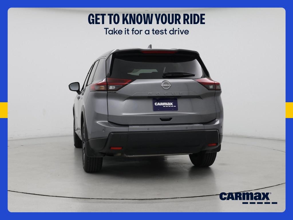 used 2025 Nissan Rogue car, priced at $21,998