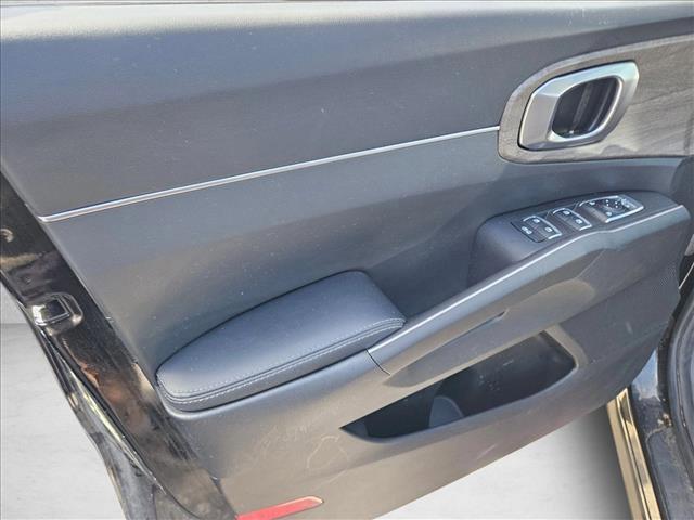 used 2023 Kia Sorento car, priced at $27,499