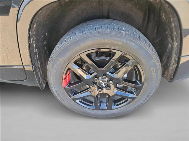 used 2023 Chevrolet Traverse car, priced at $28,595