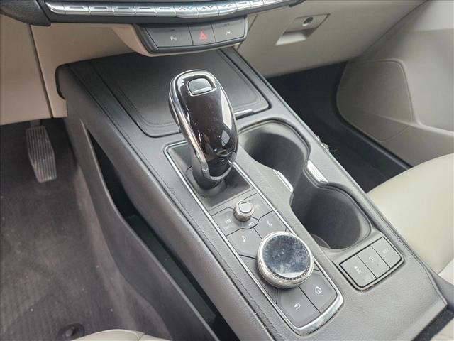 used 2023 Cadillac XT4 car, priced at $18,995