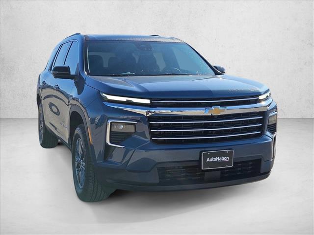 new 2026 Chevrolet Traverse car, priced at $43,420
