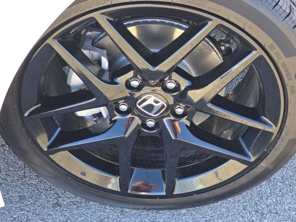 new 2026 Honda Civic Hybrid car, priced at $31,245